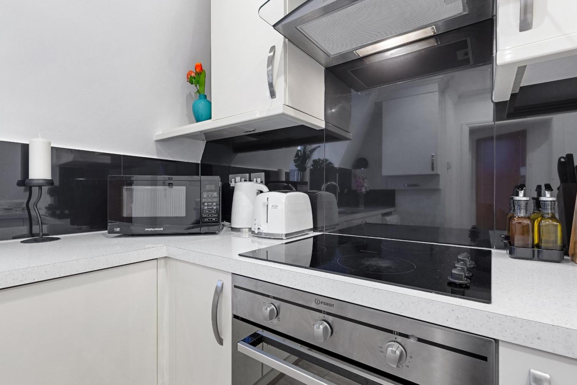 The High Street Kensington Boutique Apartment Лондон Екстериор снимка