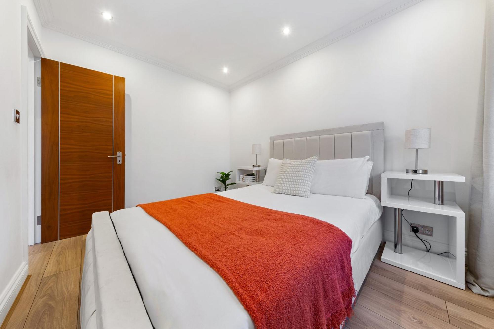 The High Street Kensington Boutique Apartment Лондон Екстериор снимка