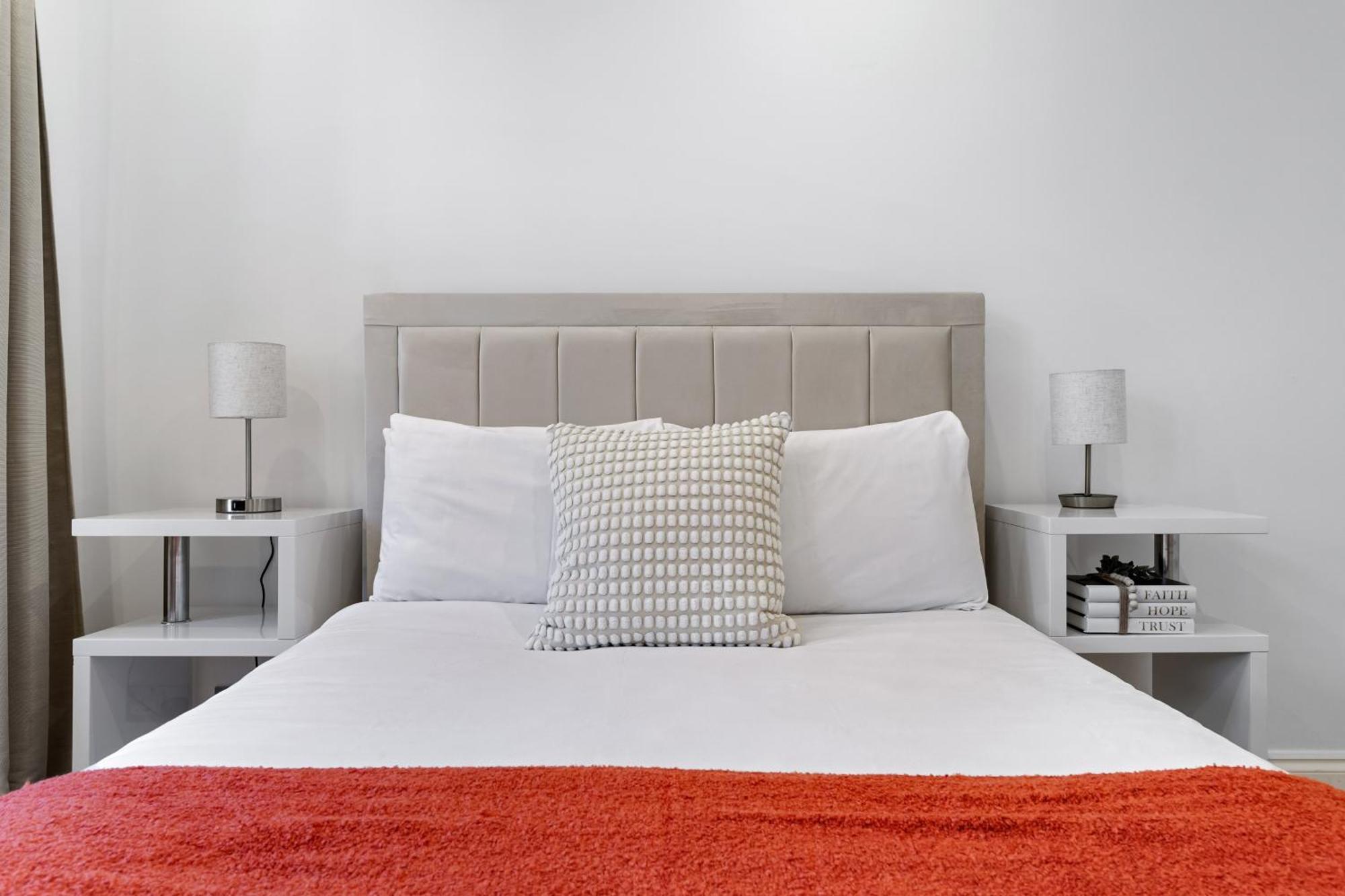 The High Street Kensington Boutique Apartment Лондон Екстериор снимка